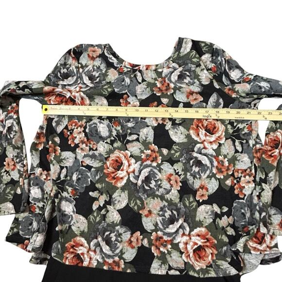 Bobeau Sweater Top Womens Size M Knit Floral over Black Sheer Loose Fit Romantic - Picture 11 of 12